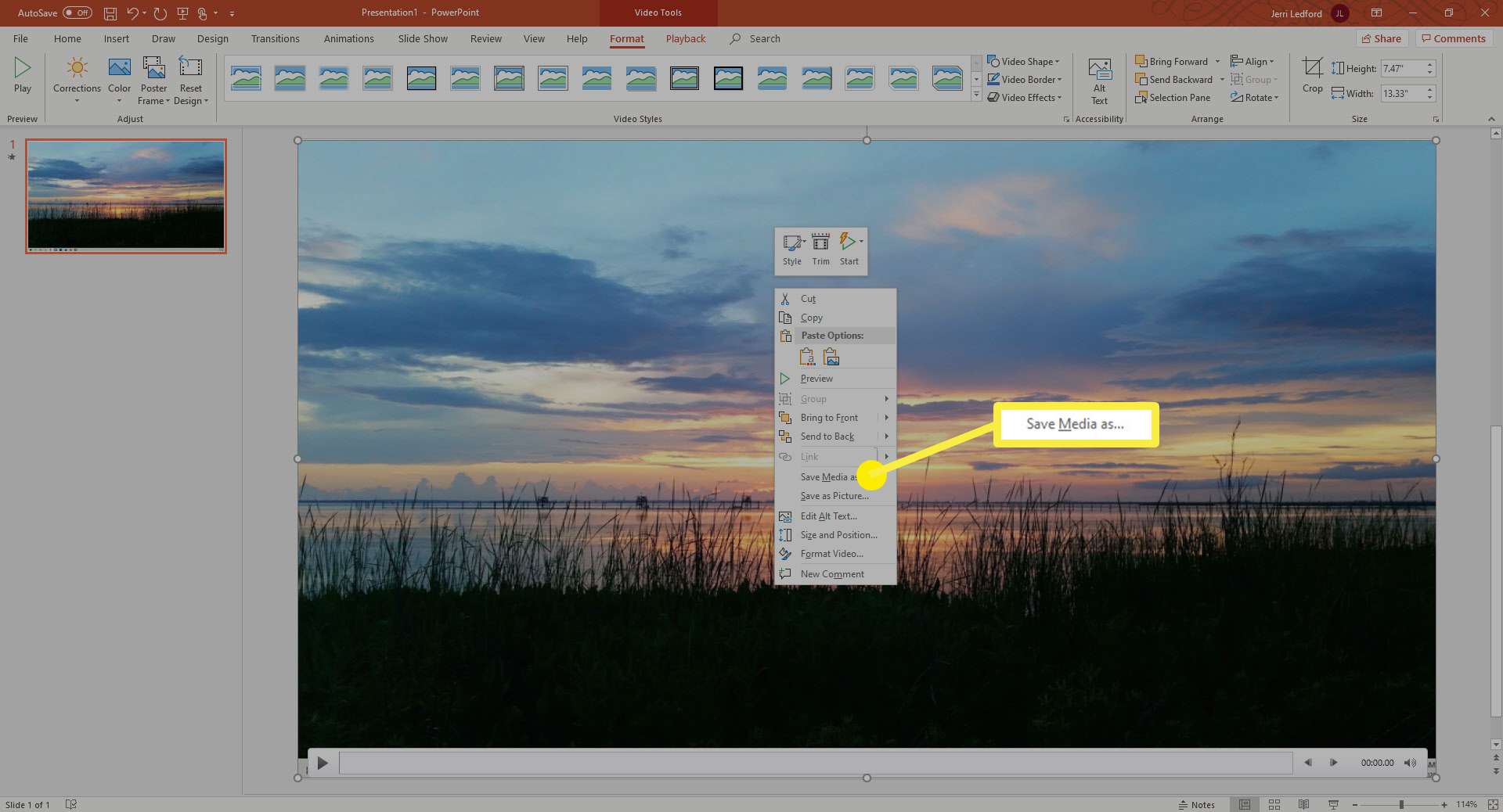 Het rechtsklikmenu op een schermopname in PowerPoint op Windows 10.
