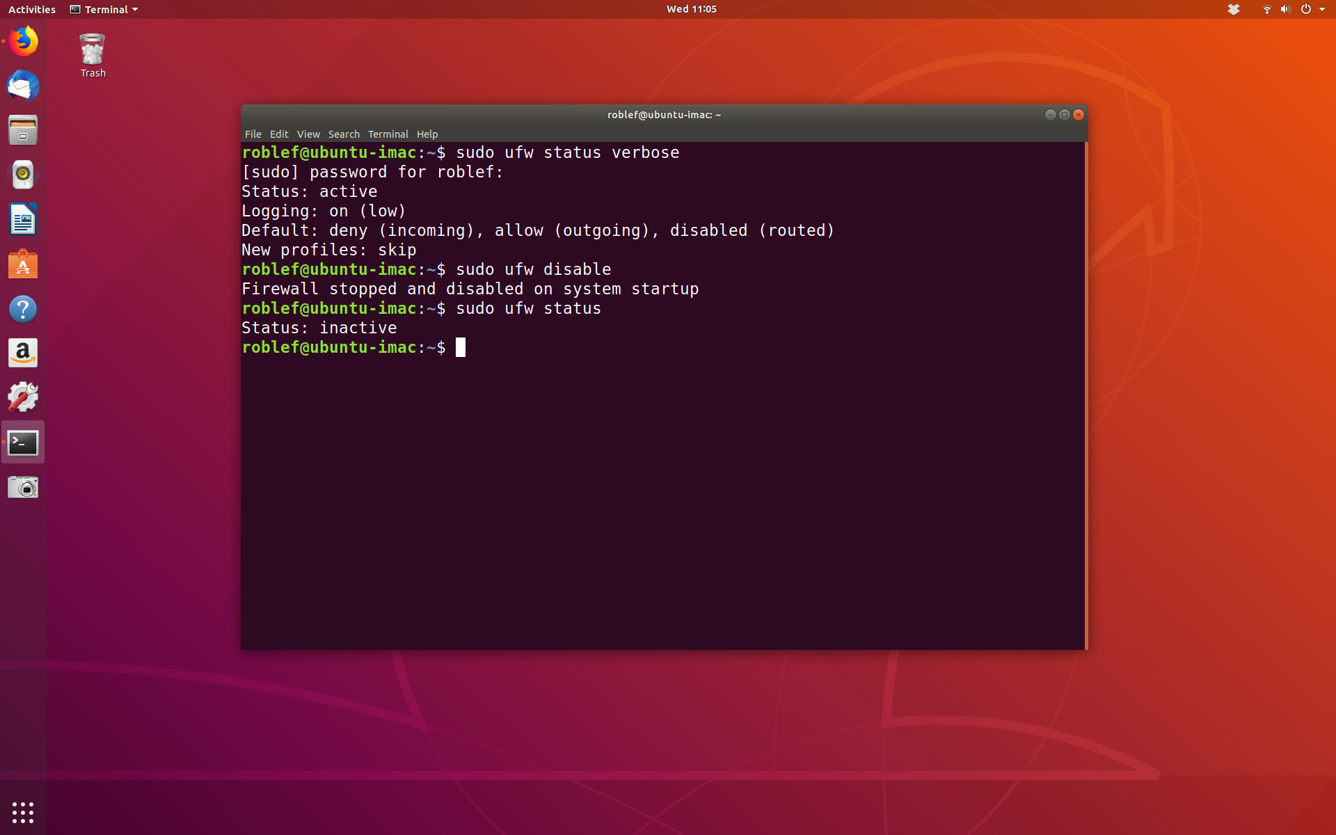 Ubuntu Linux-terminal die de status van de firewall toont en deze uitschakelt