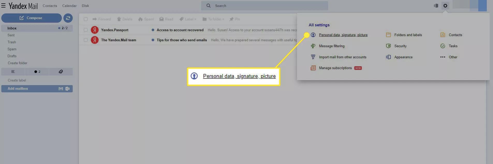De Yandex Mail-app met 'Persoonlijke gegevens, handtekening, afbeelding' gemarkeerd