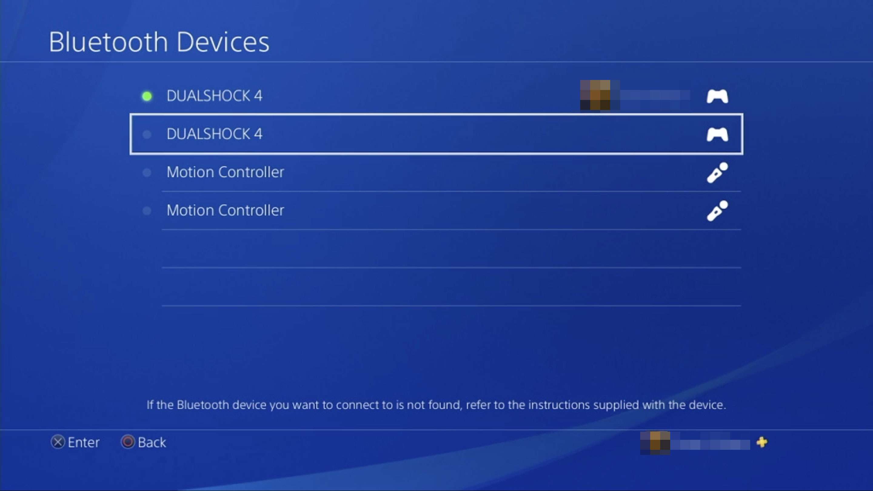 Een screenshot van het scherm Bluetooth-apparaten op PS4 met een inactieve controller gemarkeerd