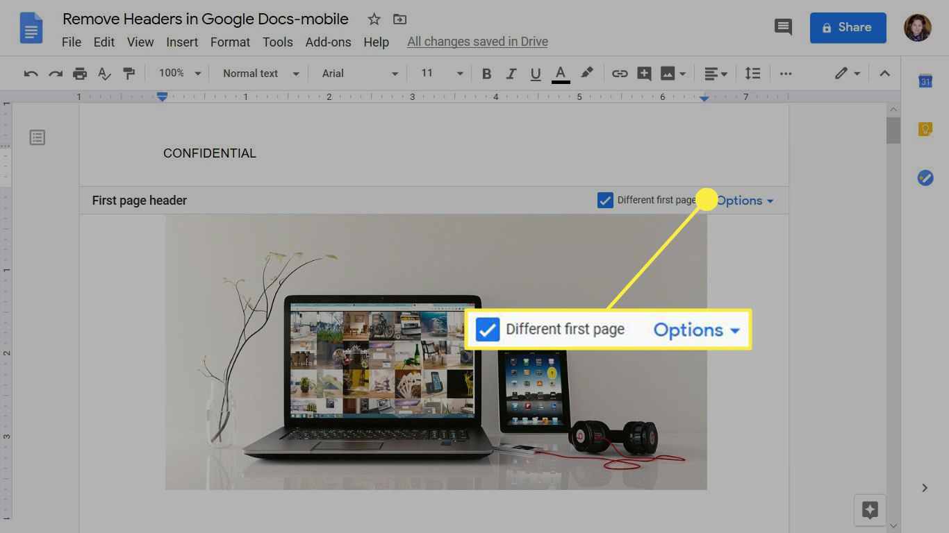 De verschillende selecties voor de eerste pagina en opties in Google Docs Headers.