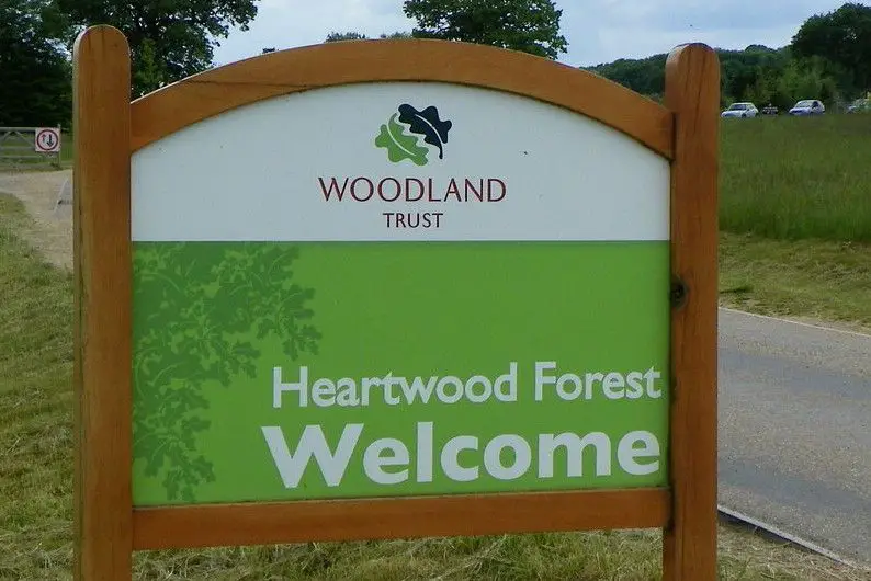 Welkomstbordje Heartwood Forest