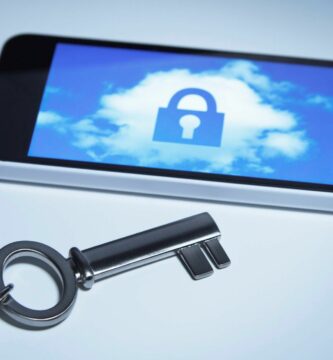 LockScreen GIPhotoStock Getty 56a6a5925f9b58b7d0e422eb edcbdde85da94d90b81c5b4457c19fa0
