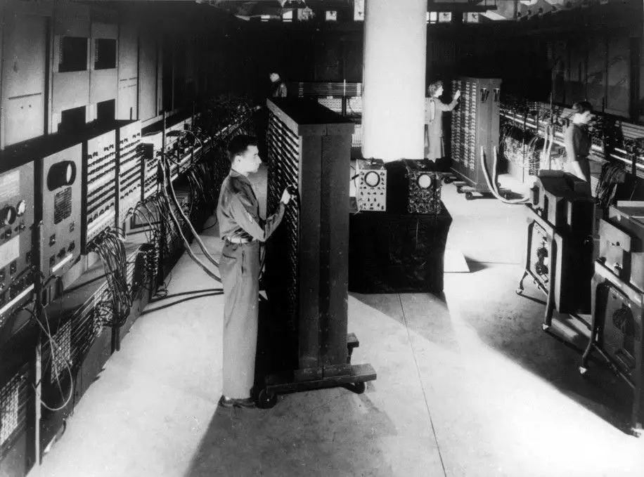 ENIAC zoals te zien op de Moore School