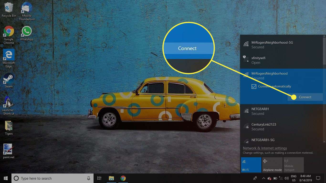 Een screenshot van het Wi-Fi-netwerk in Windows 10 met de Connect-knop gemarkeerd