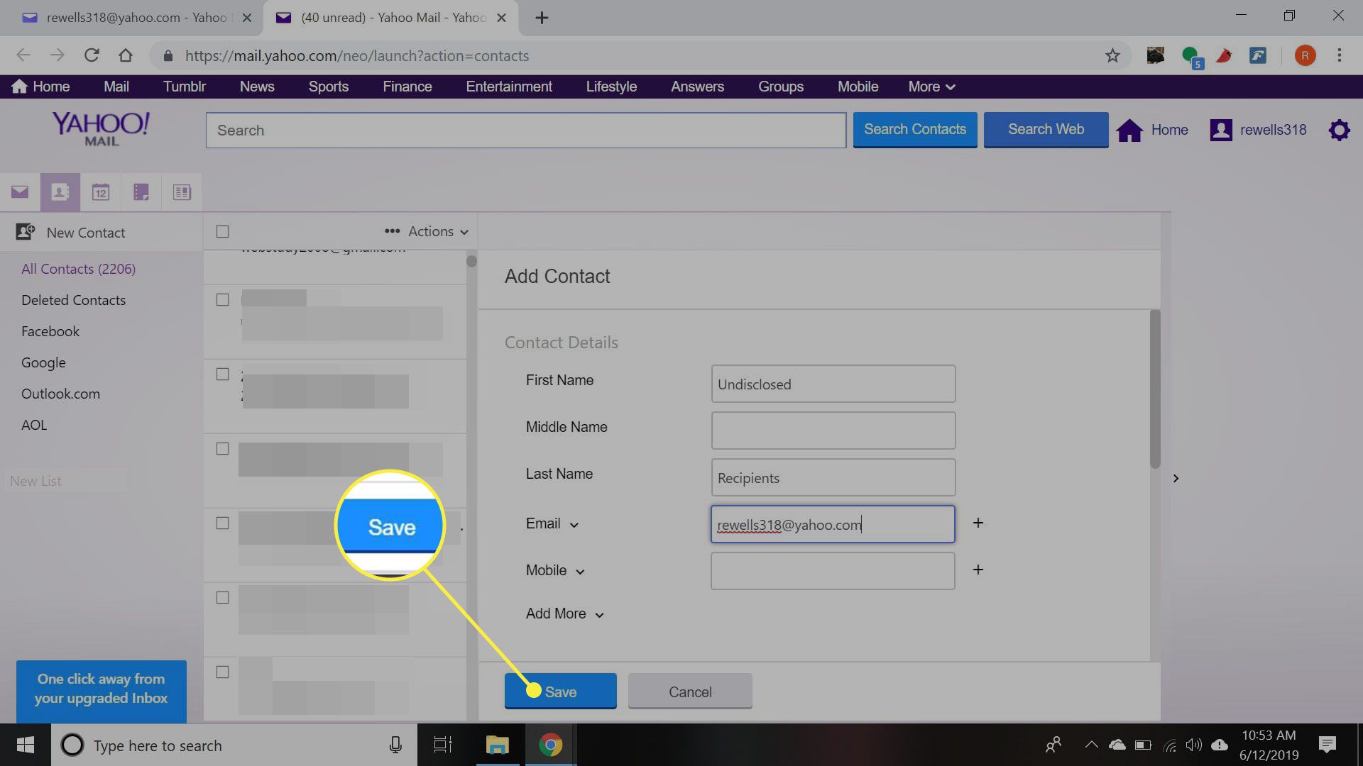 Het scherm Contactpersoon toevoegen van Yahoo Mail met de knop Opslaan gemarkeerd