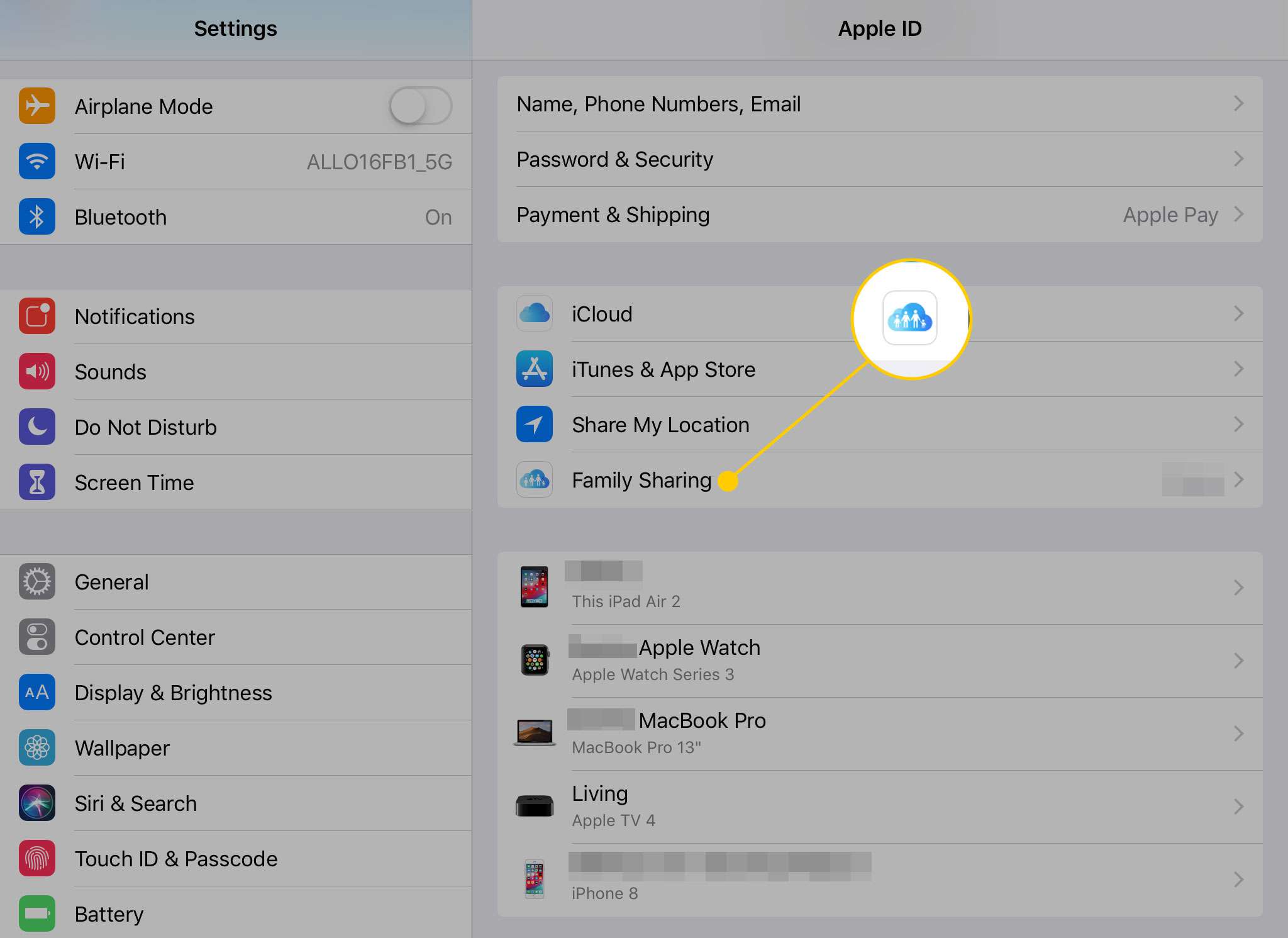 Het Apple ID-scherm in iPad-instellingen met het kopje 'Delen met gezin' gemarkeerd