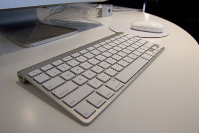 Mac-toetsenbord met iMac