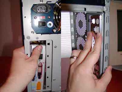 Een ATX-plaat verwijderen en installeren in een computerkast