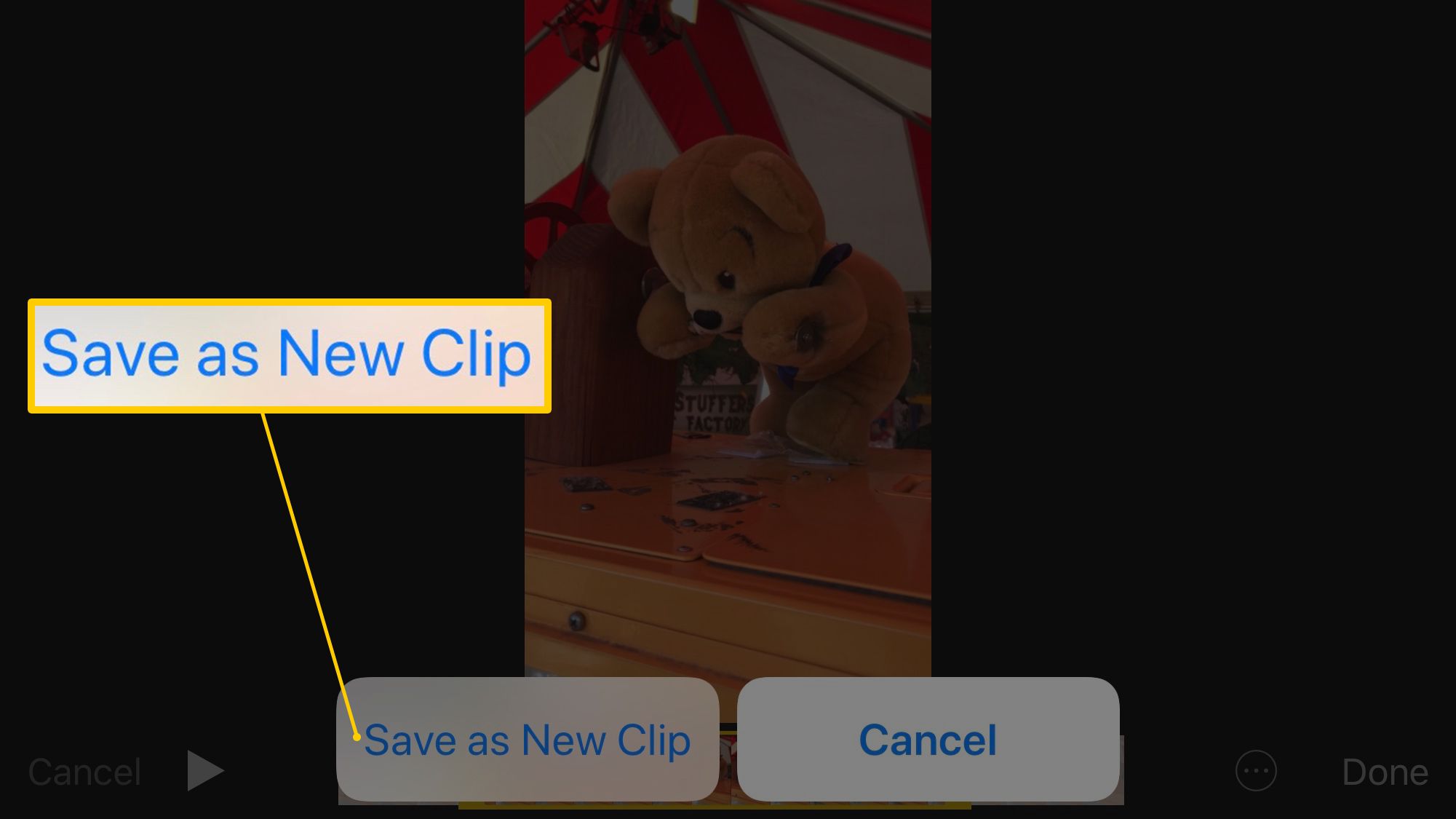 Knop Opslaan als nieuwe clip in bewerkingsproces in de app Foto's van iOS 12 op een iPhone 8 Plus