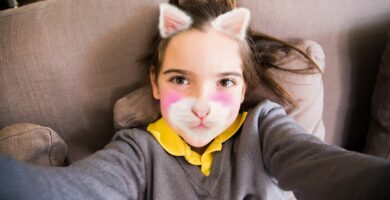 Hoe maak je domme Snapchat-gezichten met selfie-lenzen 63 GettyImages 636132226 5acd1bd48023b90036bc3021