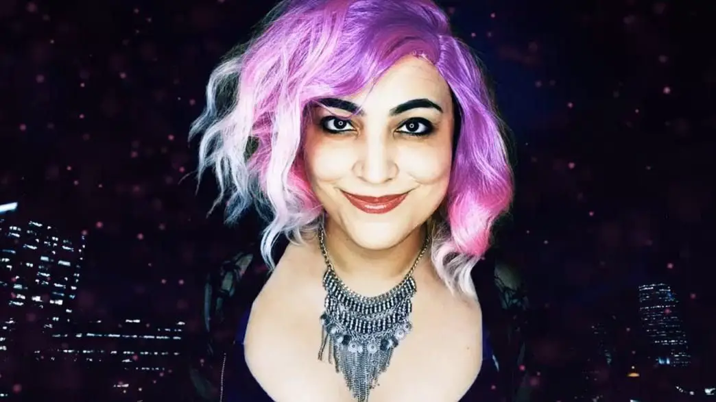 Een portret van Twitch Streamer, Veronica Ripley - Nikatine.