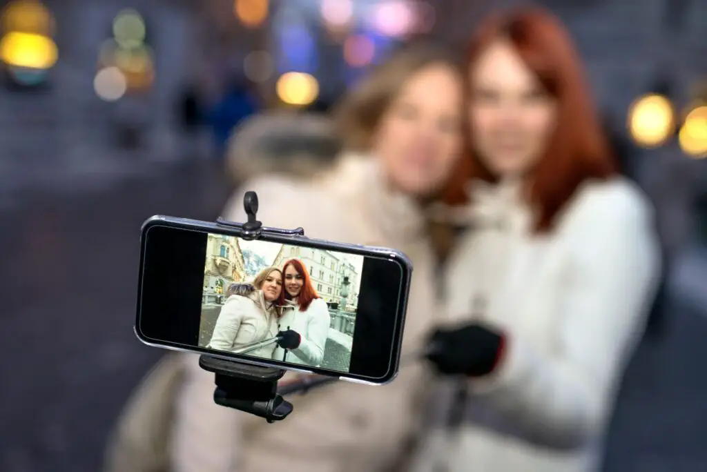 6 tips voor het kiezen van de beste selfiestick 1 Selfie Stick Tips 56a761cf5f9b58b7d0e9fa52