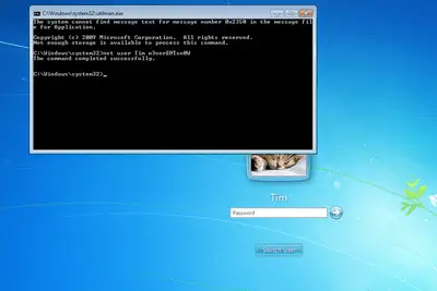 Schermafbeelding die laat zien hoe u de opdracht net user gebruikt om een ​​Windows 7-wachtwoord te resetten met cmd.exe