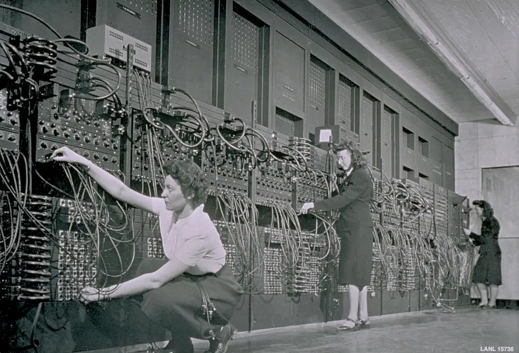 Programmeurs voeren een programma in ENIAC . in