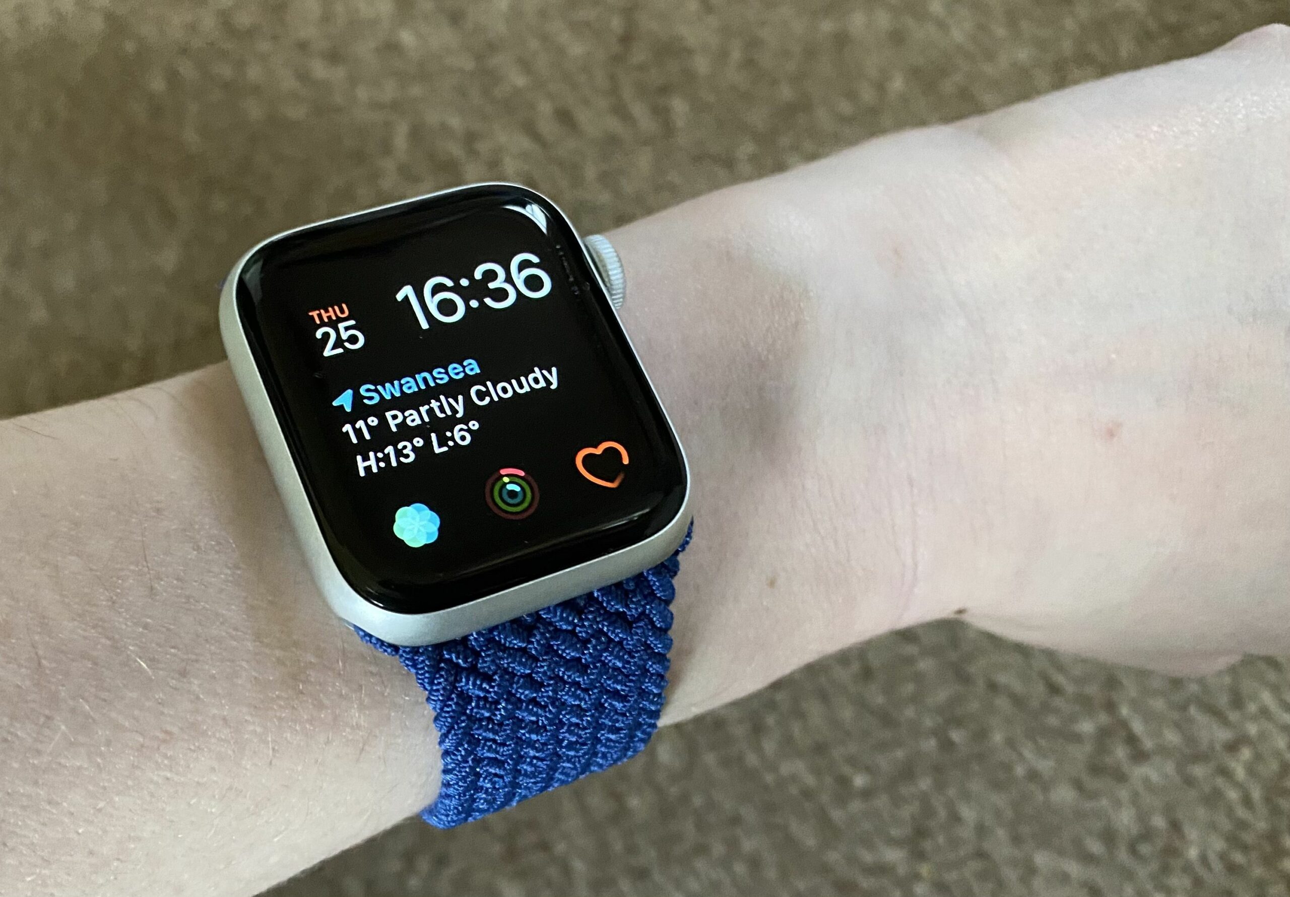 Raar Kan weerstaan staart Je Apple Watch verdient een gevlochten Solo Loop-bandje - 2022
