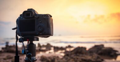 dslr camera capturing seascape view in morning 840948962 5b35222d46e0fb005bc96359