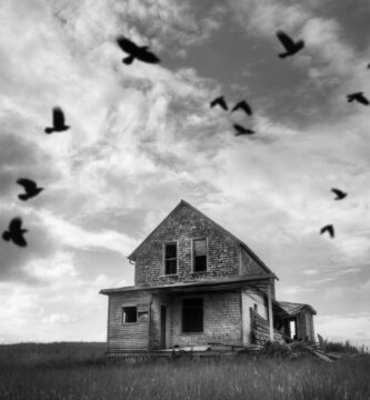 haunted house2 56a3259c5f9b58b7d0d09694