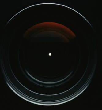 isolated shot of professional camera lens against black background 117735067 58b5d6b35f9b586046dc5542