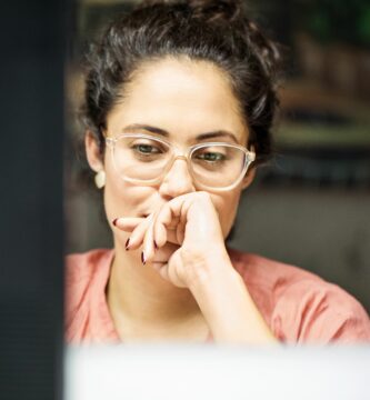 thoughtful businesswoman using computer in office 867421140 5c0adbf0c9e77c0001771be7