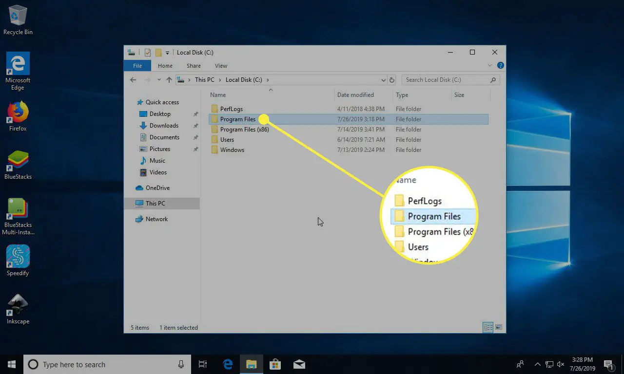 Een screenshot van Windows Verkenner met de map Program Files gemarkeerd