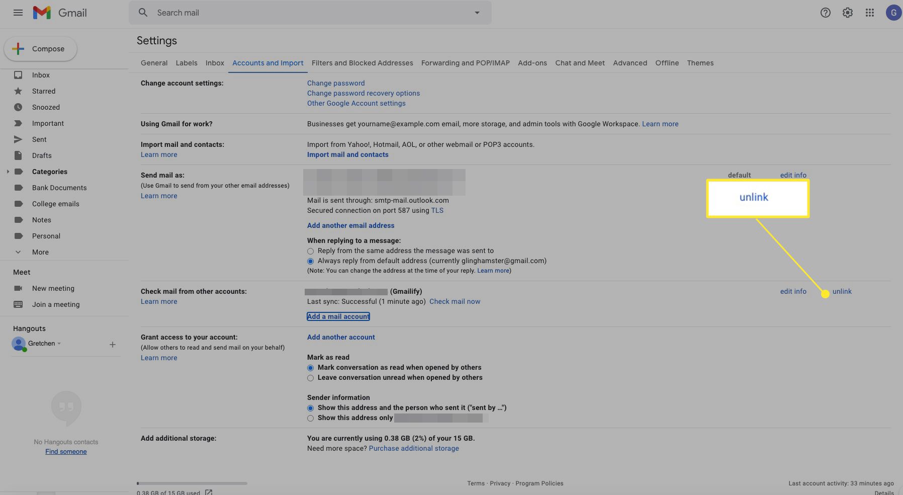 Instellingenscherm voor Gmail-account met "Ontkoppelen" gemarkeerd