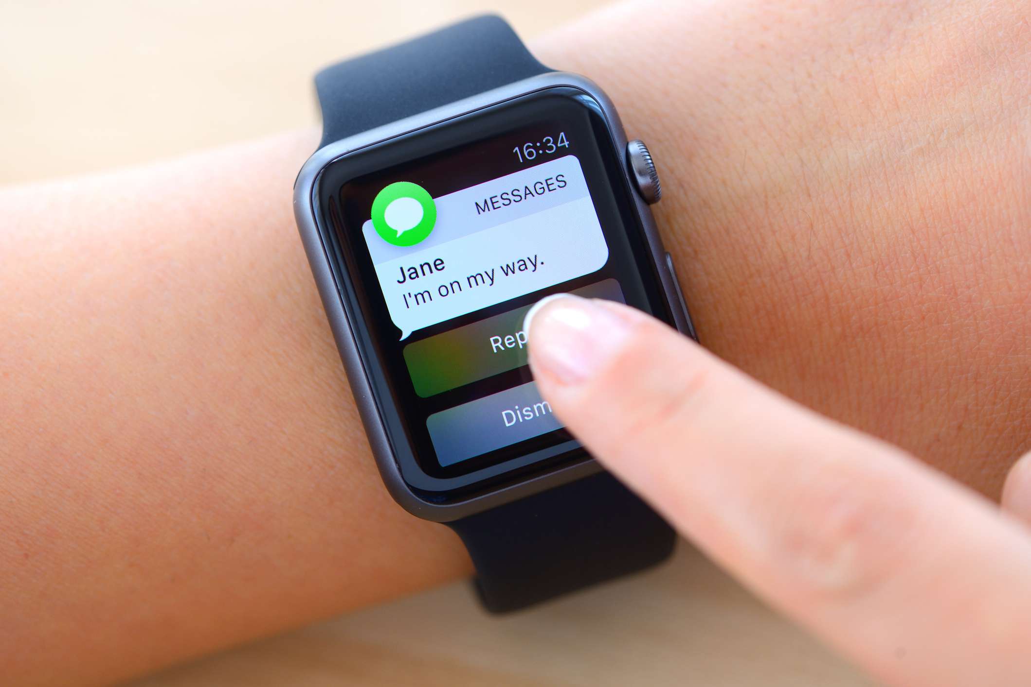 Sms-berichten op Apple Watch voordat u meldingsprivacy inschakelt